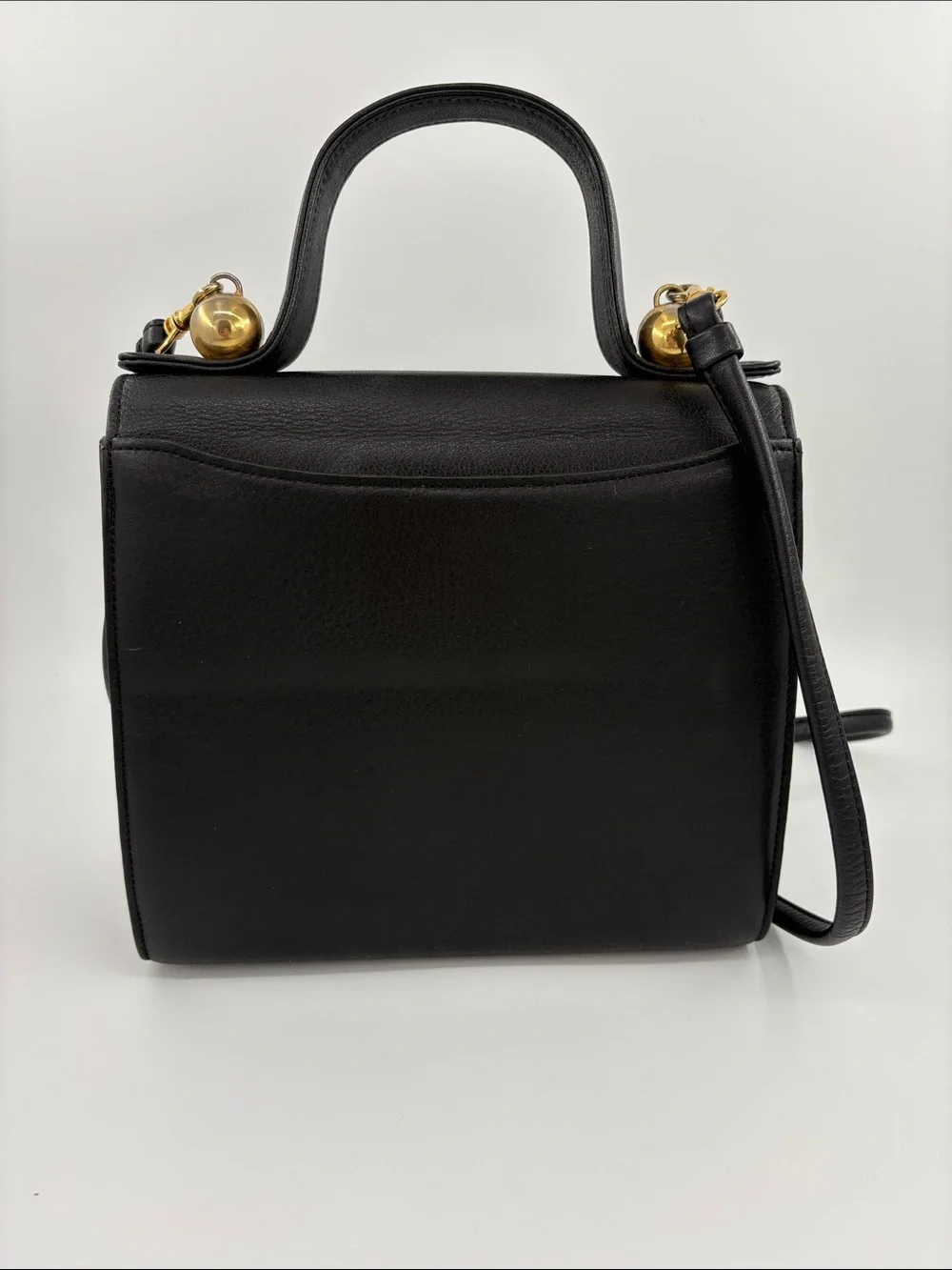 Mela Schon classic black